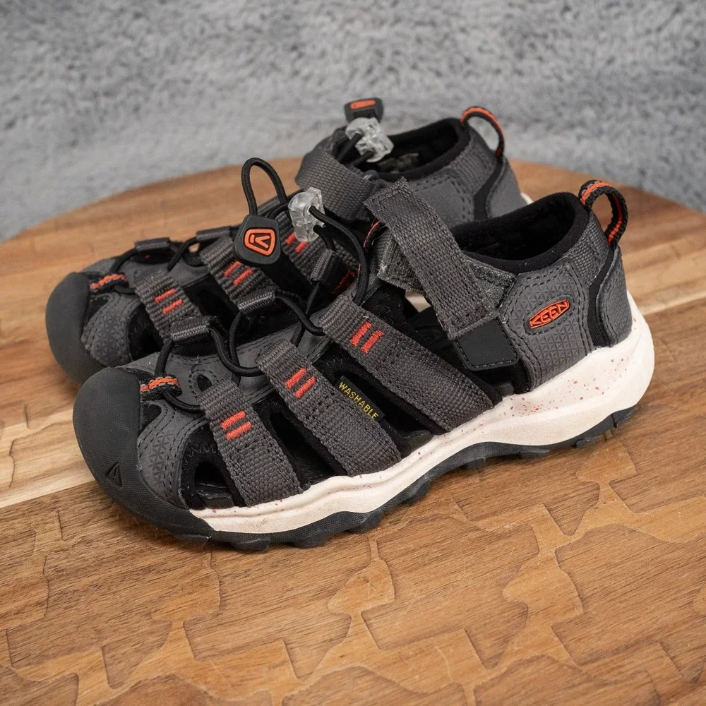 KEEN Newport H2 Sandal Toddler 10 Grey Red Good Water Hiking Closed Toe